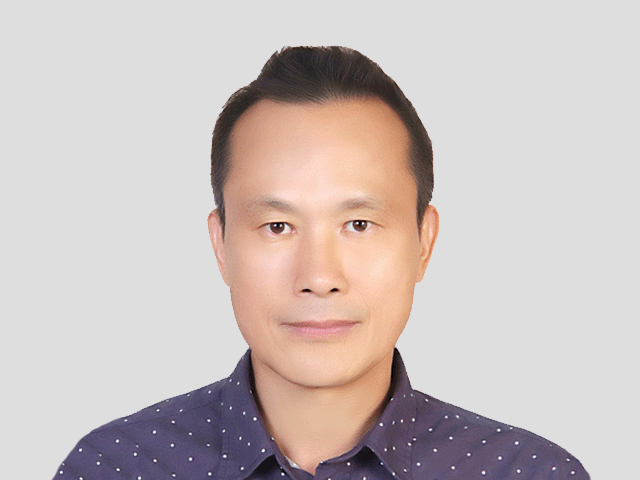 Prof. Dr Cheinway Hwang