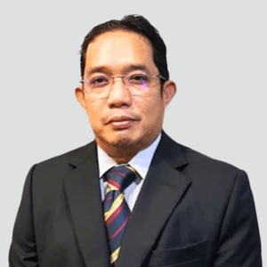 author Assoc. Prof. Dr Abdullah Hisam Omar